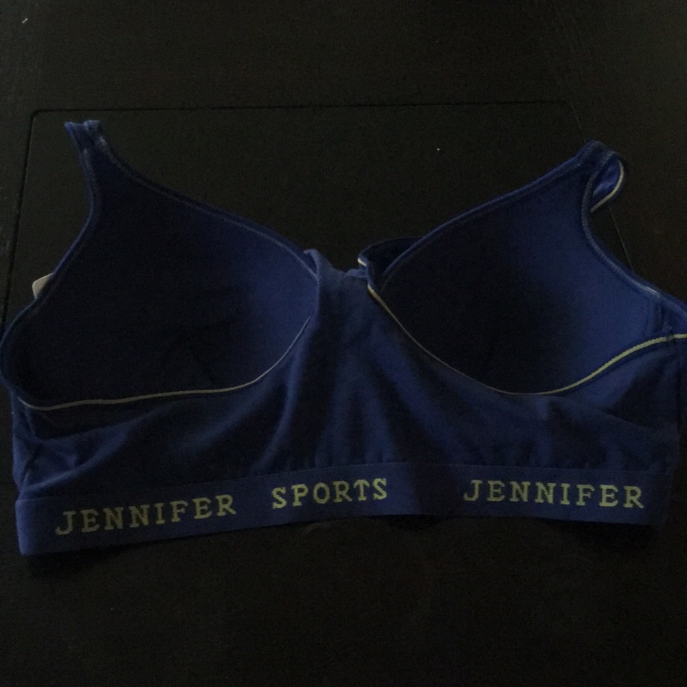 Sports bra - Picture 2 of 2